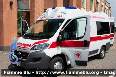 Fiat Ducato X290
Croce Rossa Italiana
Comitato Locale Area Sud Milanese
MI 13-88
Allestita Alessi e Becagli
CRI 523 AF
Parole chiave: Fiat Ducato_X290 Ambulanza CRI523AF