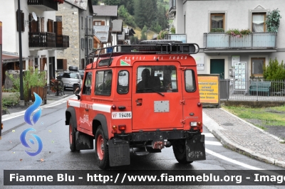 Land-Rover Defender 90
Vigili del Fuoco
Comando Provinciale di Sondrio
Distaccamento Permanente di Valdidentro
VF 19486
Parole chiave: Land-Rover Defender_90 VF19486