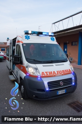 Fiat Ducato X250
Lombardia Soccorso Gorla Maggiore 
Ambulanza 14
Allestita Orion
Parole chiave: Fiat Ducato_X250 Ambulanza