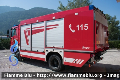 Man TGM 13.290 4x4 III serie
Vigili del Fuoco
Unione Distrettuale Alta Valle Isarco
Bezirksverband Wipptal
Veicolo ospitato dal corpo di Vipiteno (BZ)
Automezzo GSF-A allestimento Ziegler
VF 276 BZ
Parole chiave: MAN TGM_13.290_4x4_IIIserie VF276BZ