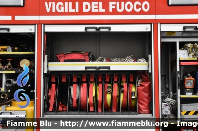 Iveco EuroFire 140E28 4x4 I serie

Vigili del Fuoco
Comando Provinciale di Sondrio
Distaccamento Permanente di Valdidentro
AutoPompaSerbatoio allestimento Iveco-Magirus
VF 22761
Parole chiave: Iveco EuroFire_140E28_4x4_Iserie VF22761