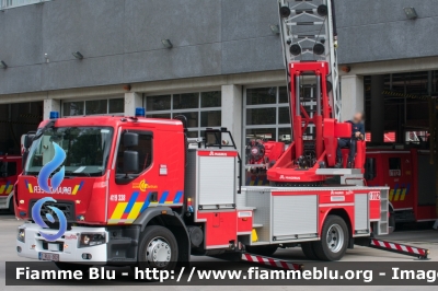 Renault D15 320
Koninkrijk België - Royaume de Belgique - Königreich Belgien - Belgio
Brandweer Gent
AL 419-338
AutoScala M32L-AT allestimento Magirus
Parole chiave: Renault D15_320