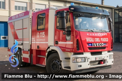 Iveco EuroCargo MaxiCity 180E30 III Serie
Vigili del Fuoco
Comando Provinciale di Verona
AutoPompaSerbatoio allestita Magirus
VF 28956
Parole chiave: Iveco EuroCargo_MaxiCity_180E30_IIISerie VF28956