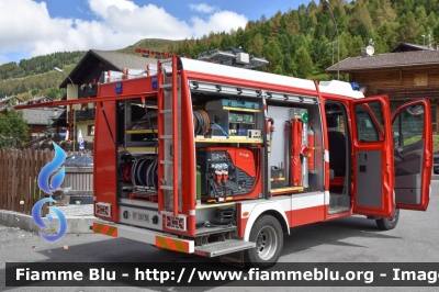 Mercedes-Benz Sprinter III Serie
Vigili del Fuoco
Comando Provinciale di Sondrio
Distaccamento Volontario di Livigno 
PoliSoccorso allestimento Rosenbauer
VF 26736
Parole chiave: Mercedes-Benz Sprinter_III_Serie VF26736