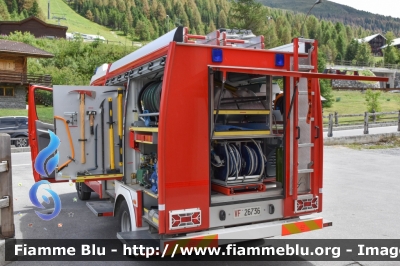 Mercedes-Benz Sprinter III Serie
Vigili del Fuoco
Comando Provinciale di Sondrio
Distaccamento Volontario di Livigno 
PoliSoccorso allestimento Rosenbauer
VF 26736
Parole chiave: Mercedes-Benz Sprinter_III_Serie VF26736