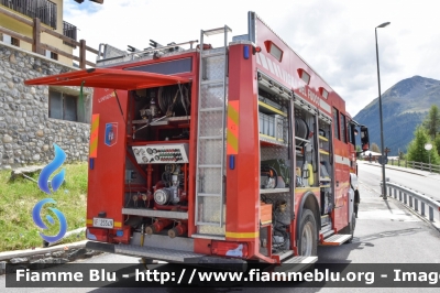 Man TGS 18.480 4X4
Vigili del Fuoco
Comando Provinciale di Sondrio
Distaccamento Volontario di Livigno
AutoPompaSerbatoio allestimento Rosenbauer
VF 25349
Parole chiave: Man TGS_18.480_4X4 VF25349