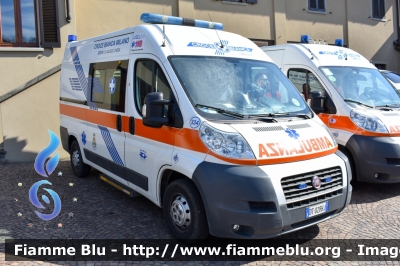 Fiat Ducato X250
Croce Bianca Milano
Sezione di Calusco d'Adda
Ambulanza 334
Allestita Mariani Fratelli
Parole chiave: Fiat Ducato_X250 Ambulanza