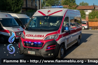 Fiat Ducato X290
Croce Rossa Italiana
Comitato Locale di Lomazzo
Allestita Ambitalia
CO 14-82
CRI 857 AE
Parole chiave: Fiat Ducato_X290 Ambulanza CRI857AE