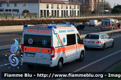 Fiat Ducato X290
Busnago Soccorso (MB)
Ambulanza 72
Allestita EDM

Parole chiave: Fiat Ducato_X290 Ambulanza