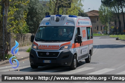 Fiat Ducato X290
Pubblica Assistenza Campi Bisenzio
Ambulanza 65
Allestita Alessi e Becagli
Parole chiave: Fiat Ducato_X290 Ambulanza