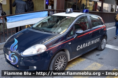 Fiat Grande Punto 
Carabinieri 
CCCQ153
Parole chiave: Fiat Grande_Punto Carabinieri