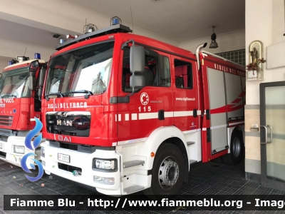 Man TGM 15.250 II serie
Vigili del Fuoco
Comando Provinciale di Roma
Via Genova
AutoPompaSerbatoio allestimento BAI
VF 29319
Parole chiave: Man TGM_15.250_IIserie VF29319