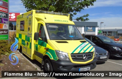 Mercedes-Benz Sprinter III serie restyle
Great Britain - Gran Bretagna
UK Specialist Ambulance Service 
Allestito Amz Kutno
Parole chiave: Ambulanza Mercedes-Benz Sprinter_IIIserie_restyle