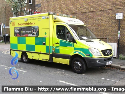 Mercedes-Benz Sprinter III serie
Great Britain - Gran Bretagna
London Ambulance
Parole chiave: Ambulance Ambulanza