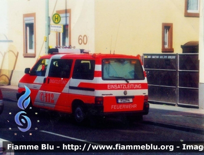 Volkswagen Transporter T4
Bundesrepublik Deutschland - Germany - Germania
Feuerwehr Frankfurt Am Main
Parole chiave: Volkswagen Transporter_T4