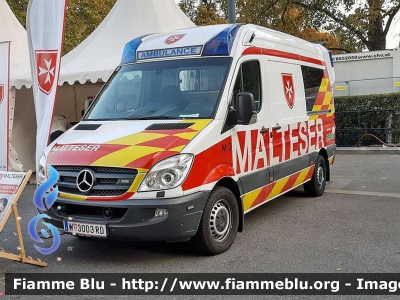 Mercedes-Benz Sprinter III serie
Österreich - Austria
Malteser Wien
Parole chiave: Ambulance Ambulanza