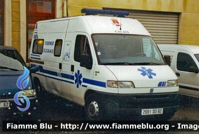 Fiat Ducato II serie
France - Francia
Ambulances Fourniers Calais
Parole chiave: Ambulance Ambulanza