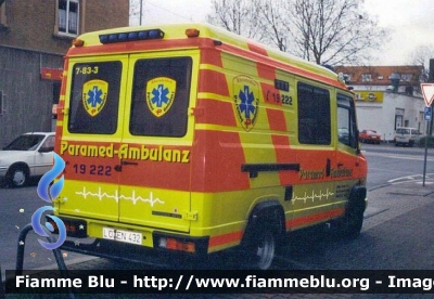 Mercedes-Benz Vario
Bundesrepublik Deutschland - Germany - Germania
Paramed-Ambulanz
