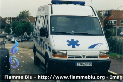 Renault Master II serie
France - Francia
Ambulances Naels
Parole chiave: Ambulanza Ambulance Renault Master_IIserie