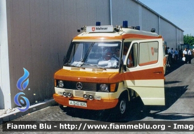 Mercedes-Benz Vario 
Bundesrepublik Deutschland - Germania
Malteser
Parole chiave: Ambulanza Ambulance