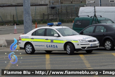 Ford Mondeo II serie
Éire - Ireland - Irlanda
An Garda Sìochàna
