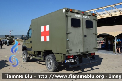 Iveco Daily 4x4 IV serie restyle
España - Spagna
Ejercito del Aire
Parole chiave: Iveco Daily_4x4_IVserie_restyle Ambulanza