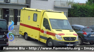 Mercedes-Benz Sprinter III serie 
Koninkrijk België - Royaume de Belgique - Königreich Belgien - Belgio
Brandweer Merenlbeke
Allestito Ambucar
Parole chiave: Ambulanza Mercedes-Benz Sprinter_IIIserie