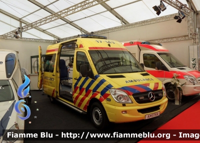 Mercedes-Benz Sprinter III serie 
Nederland - Paesi Bassi
Region 17 Rotterdam-Rijnmond  Ambulance
Parole chiave: Ambulanza Mercedes-Benz Sprinter_IIIserie