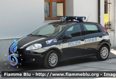 Fiat Grande Punto
Polizia Locale
Comune di Garda VR
POLIZIA LOCALE YA131AH
Parole chiave: Veneto (VR) Polizia_locale Fiat Grande_Punto