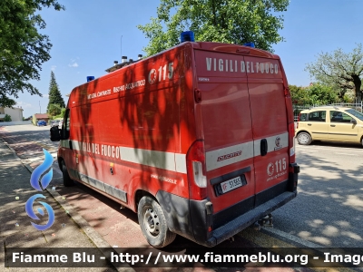 Fiat Ducato X290
Vigili del Fuoco
Comando Provinciale di Reggio Emilia
Mo.CRA Contrasto Rischio Acquatico
Allestimento Fortini
VF 31365
Parole chiave: Fiat Ducato_X290 VF31365