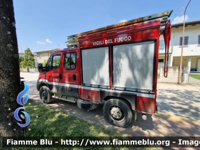 Iveco Daily MUV 4x4 VI serie
Vigili del Fuoco
Comando Provinciale di Modena
Polisoccorso allestimento Fortini
Fornitura Regione Emilia-Romagna
VF 32214
Parole chiave: Iveco Daily_MUV_4x4_VIserie VF32214