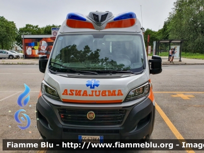 Fiat Ducato X295
Associazione Pubblica Assistenza Ferrarese - ODV
Allestimento Vision
Distaccamento di Ferrara
F01
Parole chiave: Fiat Ducato_X295 Ambulanza