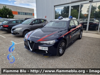 Alfa-Romeo Nuova Giulia
Carabinieri
Nucleo Operativo Radiomobile
Allestimento FCA
CC EF 815
Parole chiave: Alfa-Romeo Nuova_Giulia CCEF815