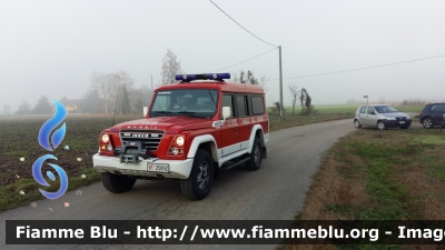 Iveco Massif
Vigili del Fuoco
Comando Provinciale di Brescia
Distaccamento Volontario di Orzinuovi
VF25892
Parole chiave: Iveco Massif VF25892