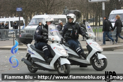 Yamaha Neo’s
France - Francia
Police Nationale
Securite de Proximite Agglomeration Parisienne
Parole chiave: Yamaha Neo’s