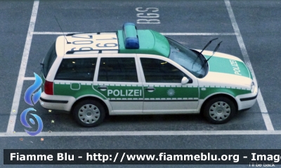 Volkswagen Passat Variant IV serie
Bundesrepublik Deutschland - Germania
Bundespolizei - Polizia di Stato 
Parole chiave: Volkswagen Passat_Variant_IVserie