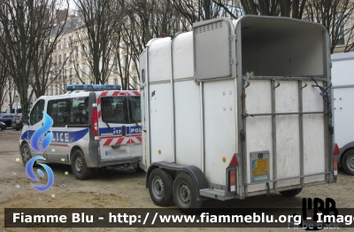 Renault Trafic III serie
France - Francia
Police Nationale
