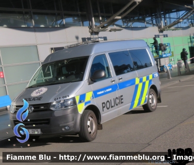 Volkswagen Transporter T6
Ceské Republiky - Repubblica Ceca
Policie - Polizia
