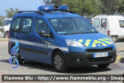 Peugeot Partner Tepee III serie 
France - Francia
Gendarmerie Nationale
