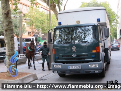 Nissan Cabstar
España - Spagna
Guardia Civil
Reparto a Cavallo
