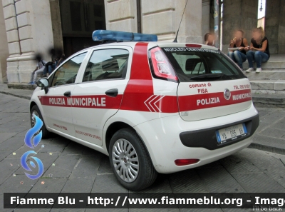 Fiat Punto Evo
55 - Polizia Municipale Pisa
Nucleo Centro Storico
POLIZIA LOCALE YA093AH 
Parole chiave: Toscana (PI) Fiat Punto_Evo POLIZIALOCALEYA093AH