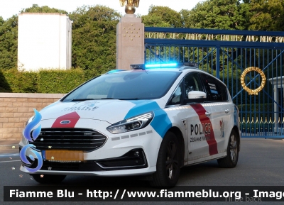 Ford S-Max
Grand-Duché de Luxembourg - Großherzogtum Luxemburg - Grousherzogdem Lëtzebuerg - Lussemburgo
Police
