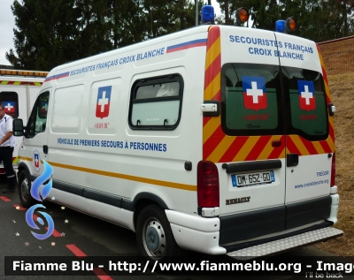 Renault Master III serie
France - Francia
Secouristes Français Croix Blanche
Parole chiave: Ambulanza Renault Master_IIIserie