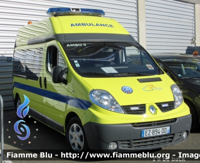 Renault Trafic III serie
France - Francia
Circuit des 24 Heures Le Mans
Parole chiave: Ambulanza Ambulance