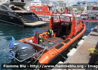 Gommone
Principatu de Múnegu - Principauté de Monaco - Principato di Monaco
Police 
Libecciu
