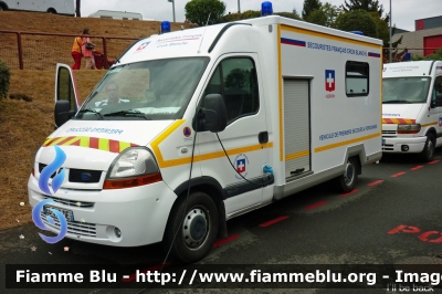 Renault Master III serie
France - Francia
Secouristes Français Croix Blanche
Parole chiave: Ambulanza Renault Master_IIIserie