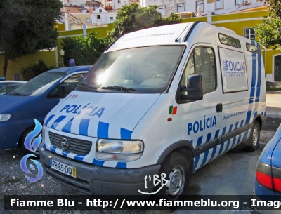 Opel Movano III serie
Portugal - Portogallo
Polícia de Segurança Pública
Polizia di Stato
