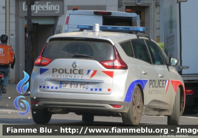 Renault Grand Scenic IV serie
France - Francia
Police Nationale
