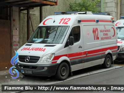 Mercedes-Benz Sprinter III serie
Türkiye Cumhuriyeti - Turchia
T.C. Sağlık Bakanlığı - Ministero della Salute
Parole chiave: Mercedes-Benz Sprinter_IIIserie Ambulanza Ambulance