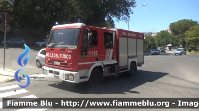 Iveco CityEuroFire 100E21 I serie
Vigili del Fuoco
Comando Provinciale di Cosenza
Distaccamento Permanente di San Giovanni in Fiore (CS)
Allestimento Iveco-Magirus ricondizionata Fortini
VF 19875
Parole chiave: Iveco CityEuroFire_100E21_Iseri VF19875